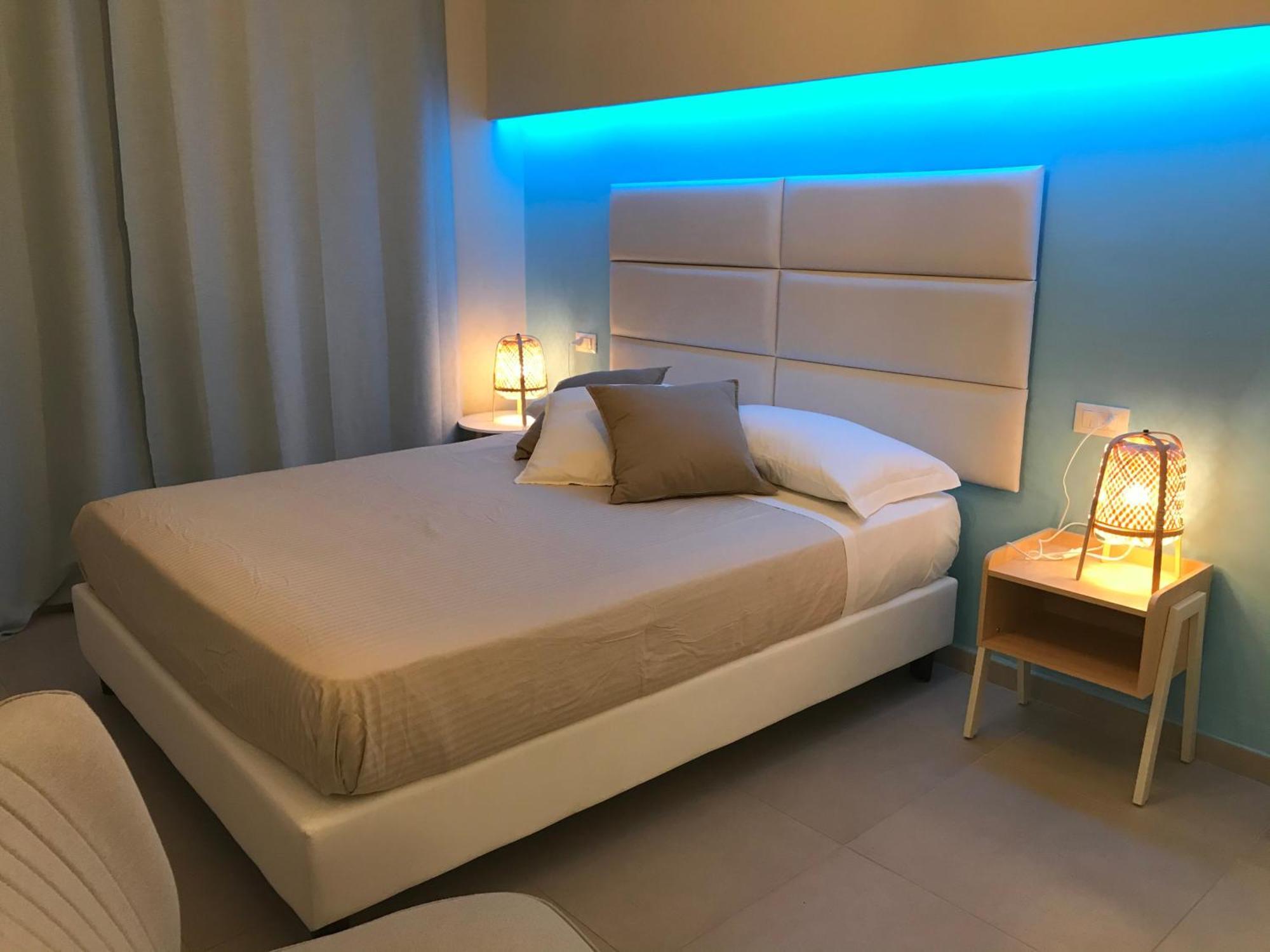 Esmeralda'S Rooms Porto San Paolo  Eksteriør billede