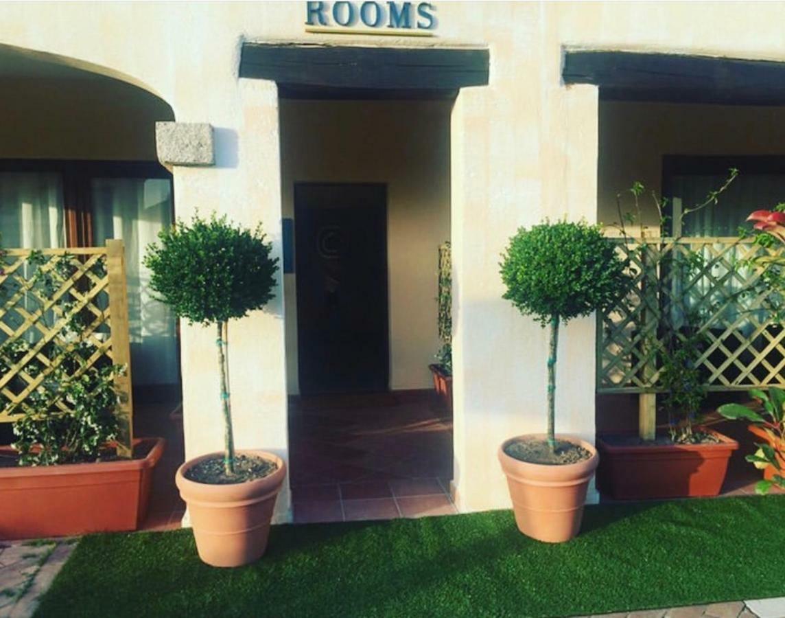 Esmeralda'S Rooms Porto San Paolo  Eksteriør billede