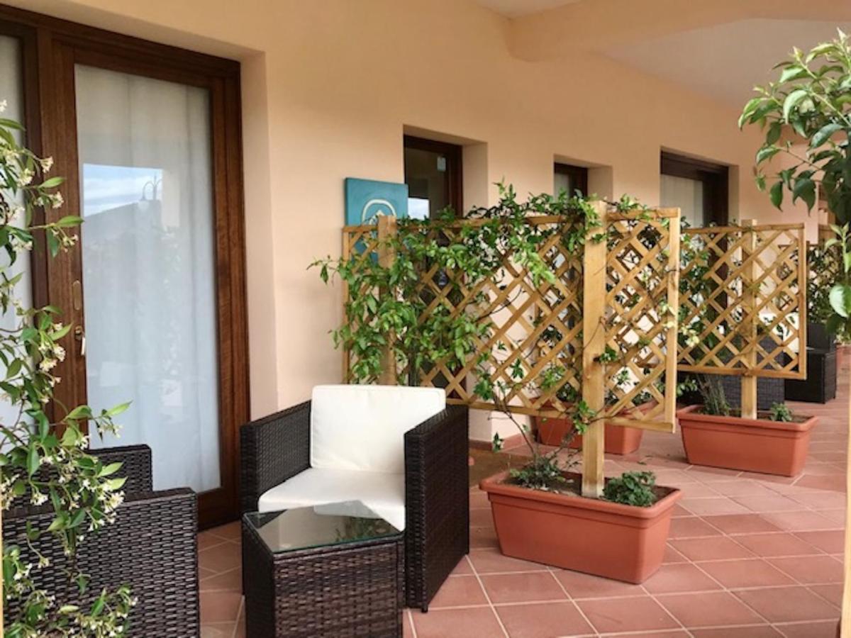 Esmeralda'S Rooms Porto San Paolo  Eksteriør billede